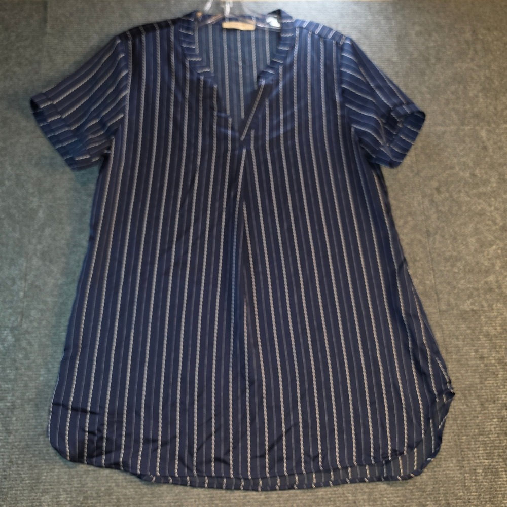 Timeson Blouse Women Size M Navy Blue Good Pinstripe V-Neck Short Sleeve Tunic
